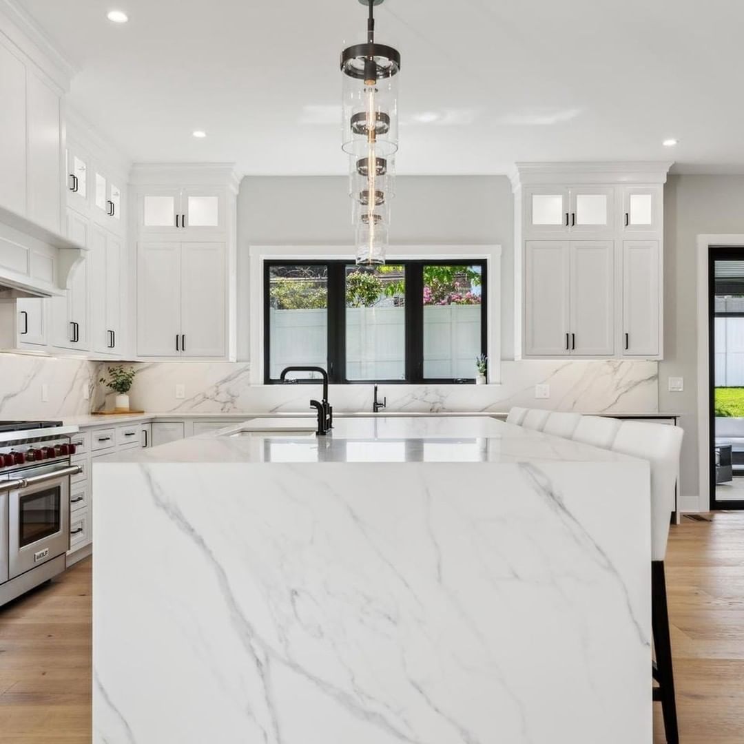 Cabinetry and countertop pairing supplied by PA Home Supply